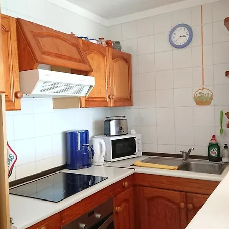 Mit Sonnenterrasse Und Panorama - Meerblick, 5 Min. Von Hafen + Appartement *