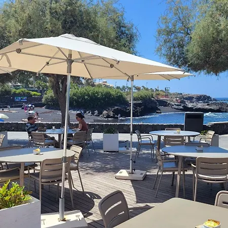 Mit Sonnenterrasse Und Panorama - Meerblick, 5 Min. Von Hafen + Apartman